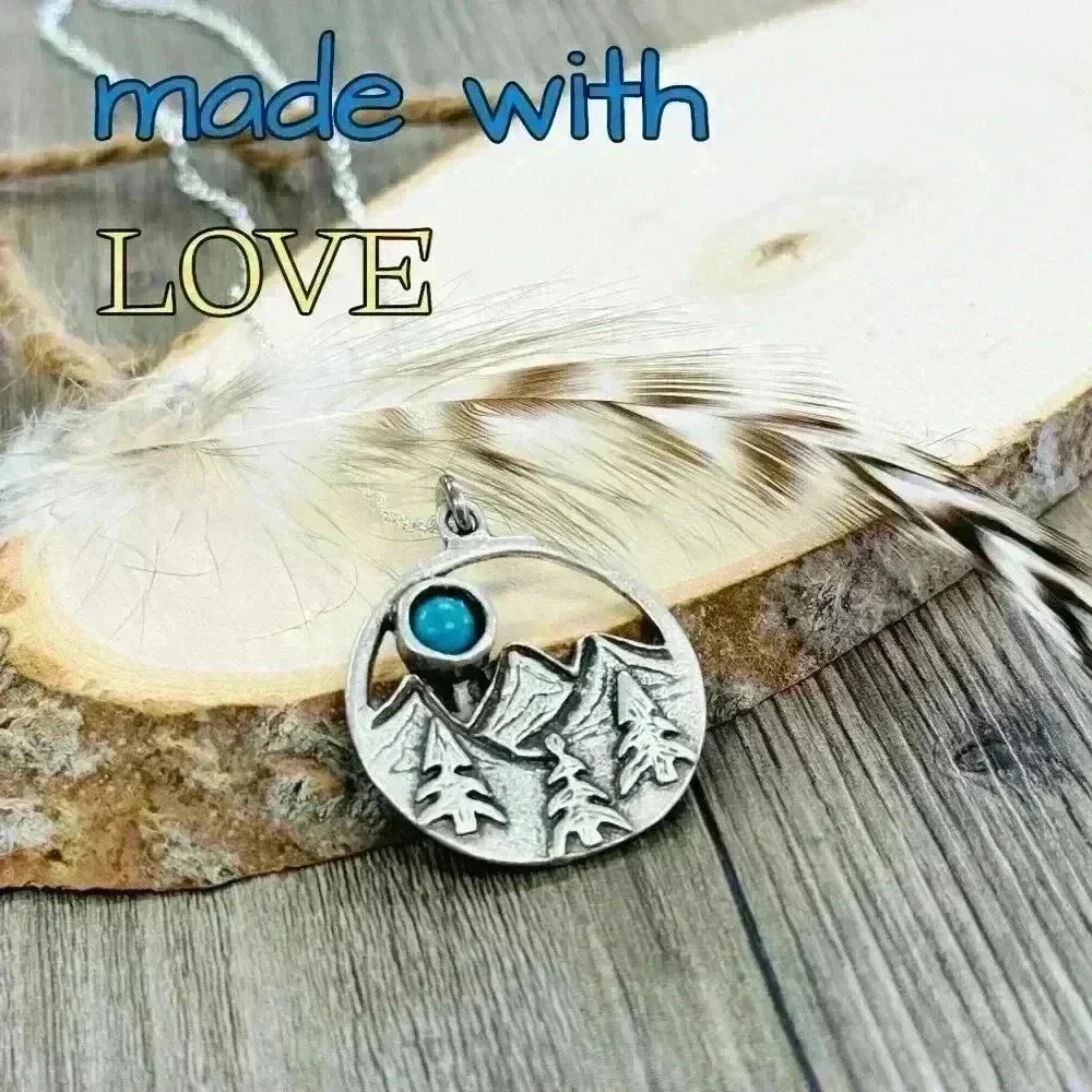 Turquoise Western necklace mountain pendant country jewelry Boutique - Picture 5 of 11